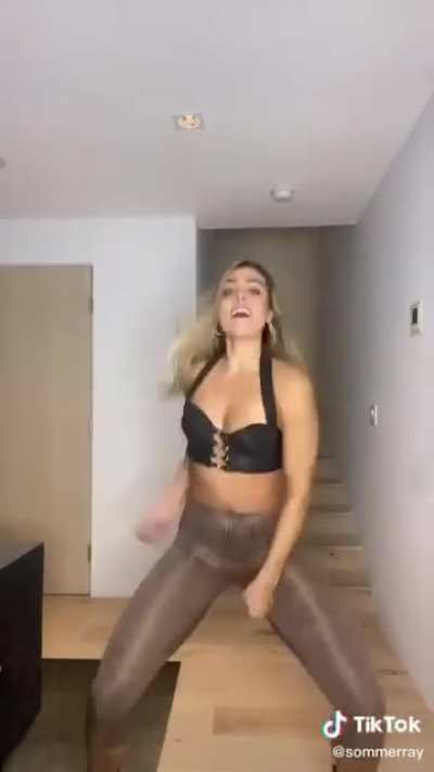 🎂