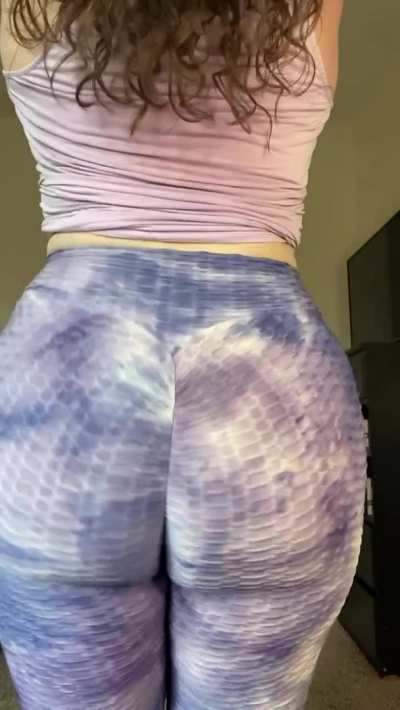 I love these leggings but don&rsquo;t think I have the balls to wear them in public...what do you think??