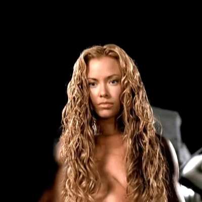 Kristanna Loken - Terminator 3 Rise of the Machines (2003)