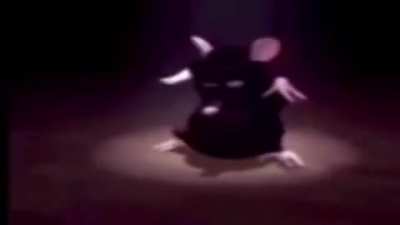 r/feedthememes when they find a rat irl