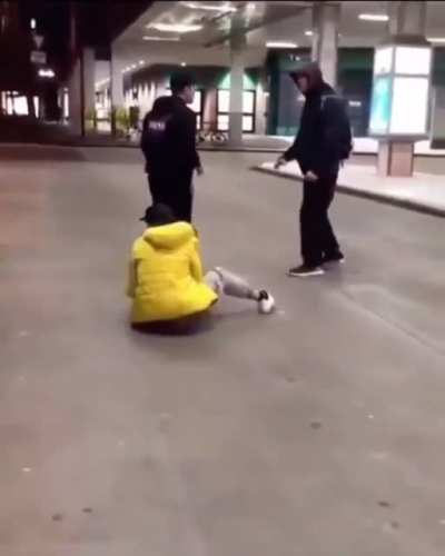 Most embarrassing kick i&rsquo;ve ever seen in my life