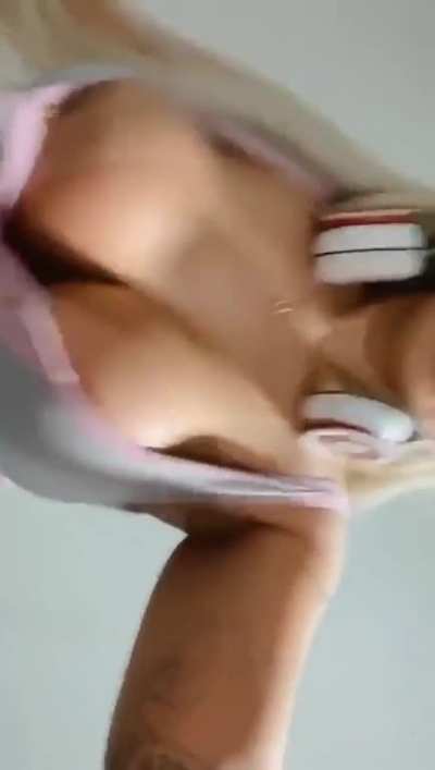 Juju Ferrari