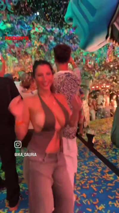 Where's this party?