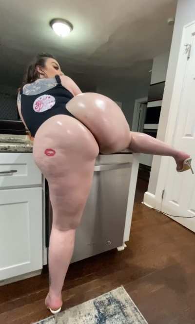 🍑👀
