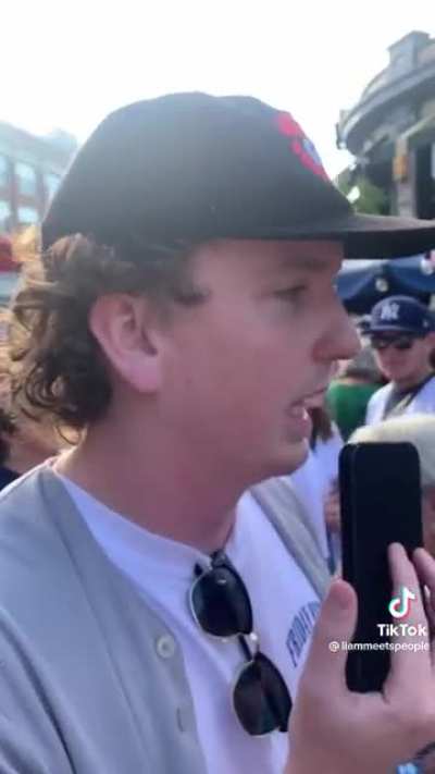 Red Sox fan gets upset when asked who&rsquo;s the hottest player on the team