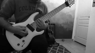 Avärn -Raven riff