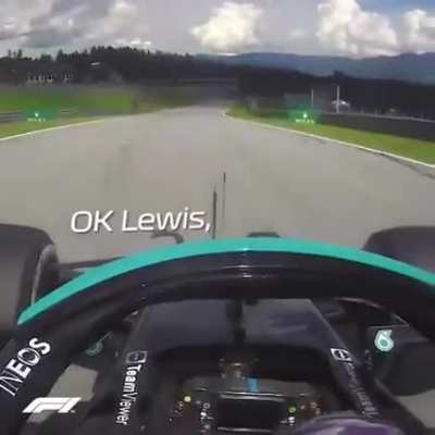 When Carlos Sainz is trying to un-lap himself and waves Lewis Hamilton for letting him pass.
