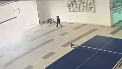 Guy lost temper and put security guard on life support, guard died after 8 surgeries.