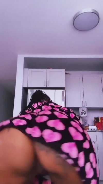 Fat ass good bitch &amp;gt;&amp;gt;&amp;gt;