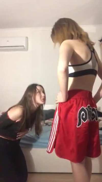 Don&rsquo;t know exactly what&rsquo;s going on here, but it&rsquo;s hot
