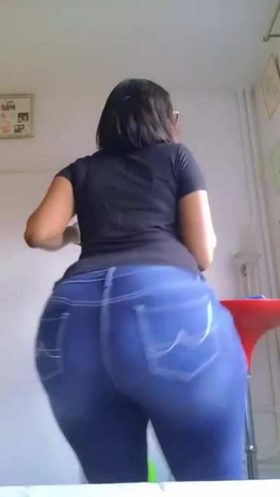 Rose thick aunty