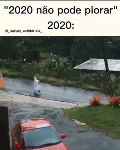 Kkkk 2020 tudo pode acontecer kk dono do v&iacute;deo &eacute; a sakura uchiha104