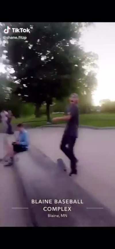 Bro needs new &ldquo;freinds&rdquo;