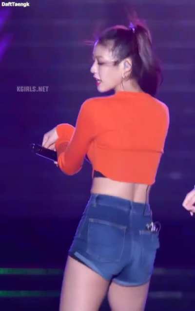 Seolhyun 