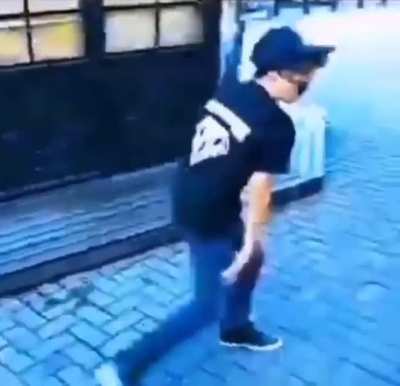 el baile del papu :v