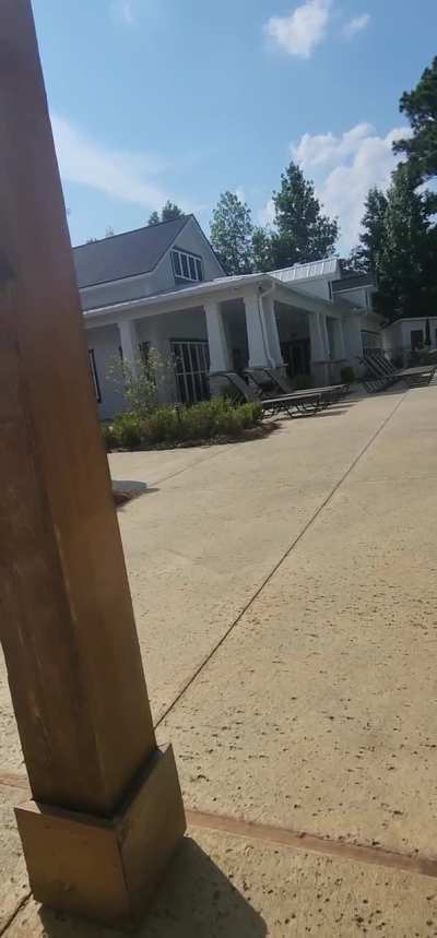 Woman freaks out over wristbands