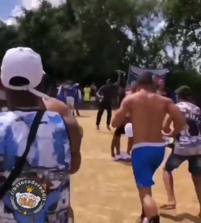 Isso &eacute; jogada ensaiada!