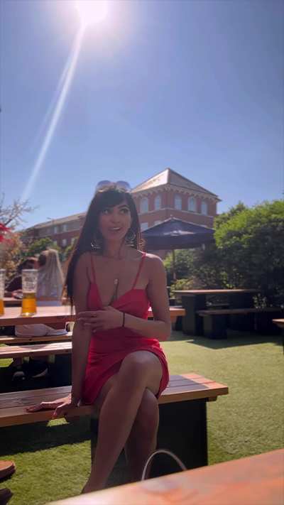 Pooja, what is this behaviour 😇