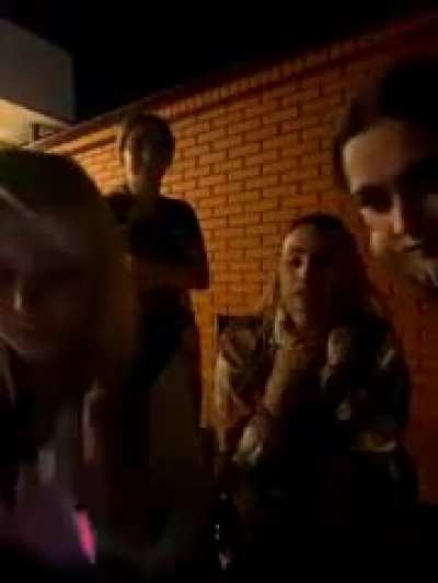 Uploading RollingGirls_2024-05-18_20-49-30_085.mp4