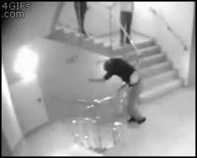 Каскадёры, каскадёры.... А дальше не помню