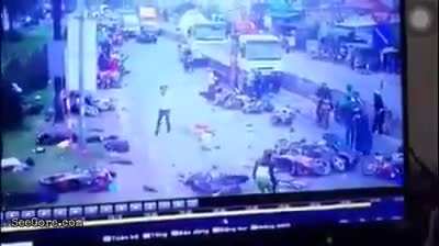 Lorry Vs bikes