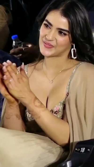 Kavya Thapar 