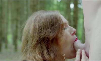 Dear lord, this scene was in a movie?! We need more films this daring
