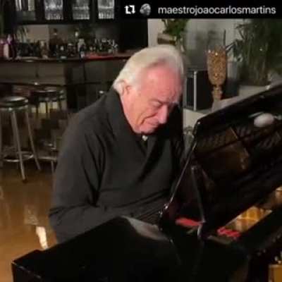 The way he feels the music again!