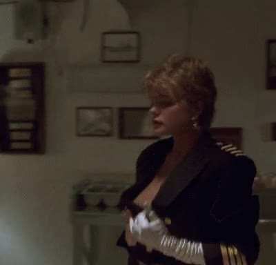 Erica Eleniak