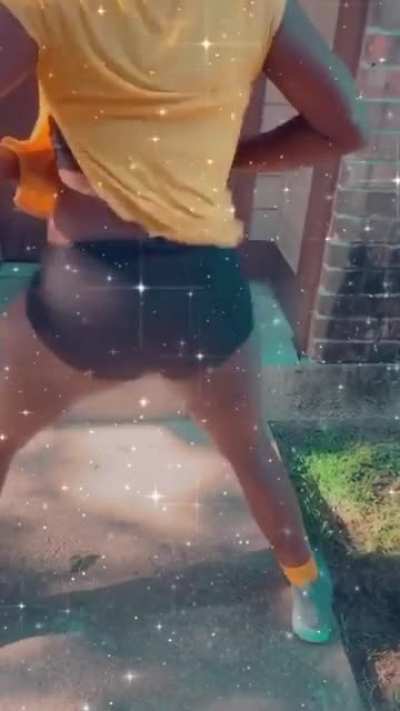 ✔️