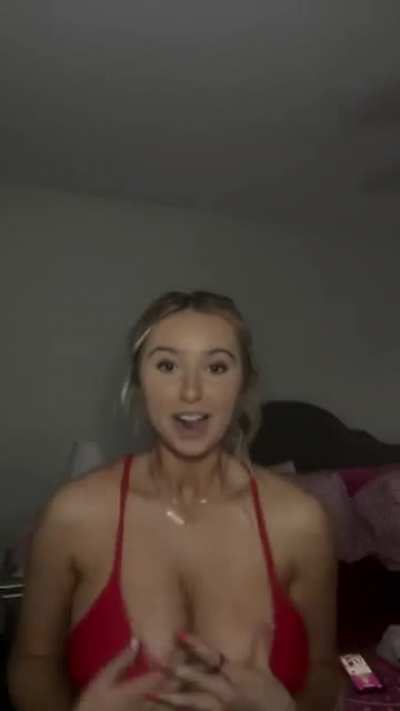 Holy shit! 😍 They&rsquo;re definitely bigger wow