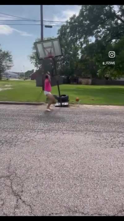 baby&rsquo;s can&rsquo;t dunk 
