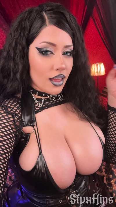 I've got that "fuck my mouth" tongue