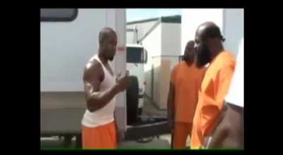 Why I think AB will win the fight... He knows the correct way to throw a "punch" it's not about power or size it's about technique and training... I'll let Michael Jai White explain to a professional street fighting star "Kimbo Slice"