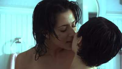 Mia sara and Sarah shahi getting it on.