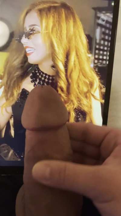 Cumming all over pokimanes titties
