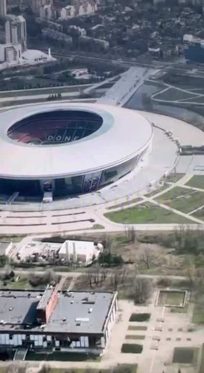 New video from "Madyar" with Donetsk City. Try to find at least some destruction in the video. To this day, Russian propaganda lies that Ukraine has been shelling this city since 2014. And by the way, compare it with Mariupol.
