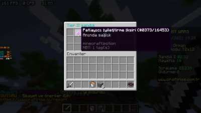 me attempting to play skywars