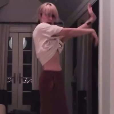 Cinnamon dance