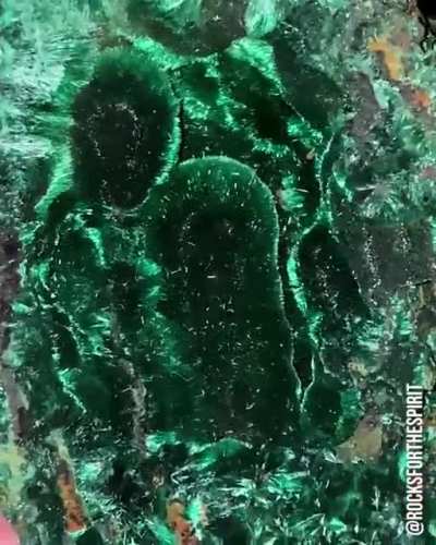 Raw malachite