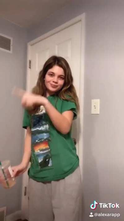 Cute to sexy in 6 seconds
