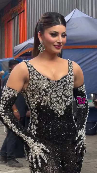 Urvashi rautela 