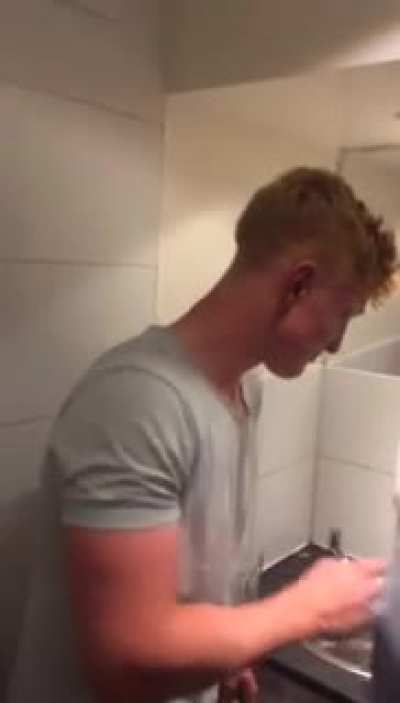 [DBS] Here is another drunken lad making easy &pound;20!