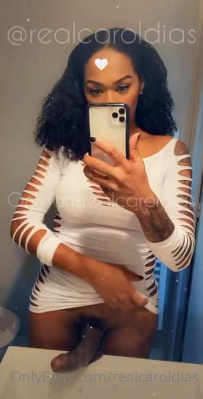 Sexy Carol Diaz
