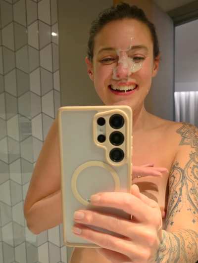I just got another big load dumped over my face (Innocent Hotwife)