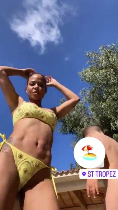 Christina insta story
