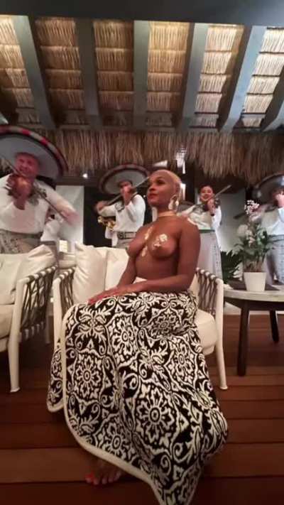 Janelle Mon&aacute;e