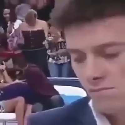 😢🥺😩😫😣😭😥😳