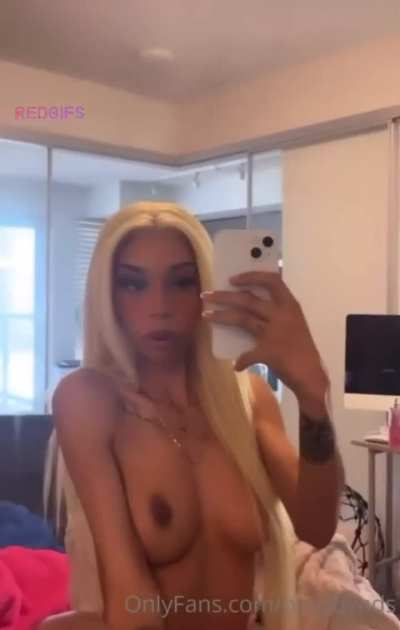 i&rsquo;m very curious, smash or pass ?