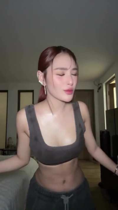 Sachzna Laparan
